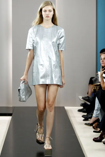 Look 22